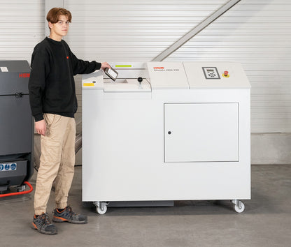 HSM StoreEx HDS 230 0.78 x 1.5-2 with Discharge conveyor belt H-4