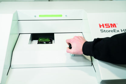 HSM StoreEx HDS 230 0.78 x 1.5-2 with Discharge conveyor belt H-5